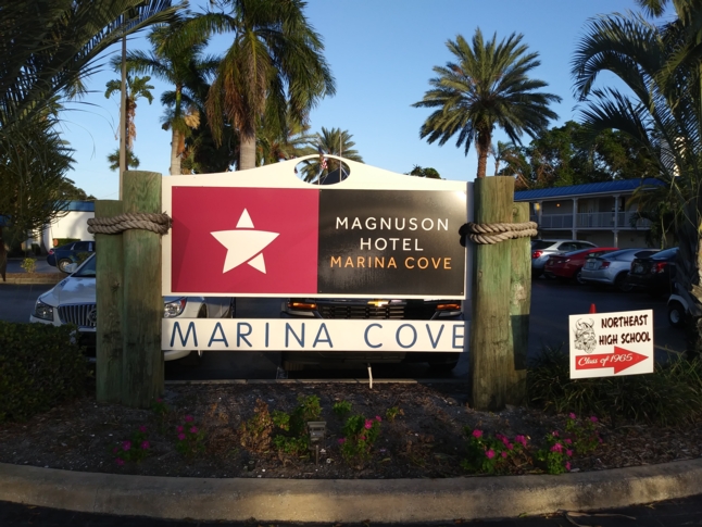 20171020 Magnuson Hotel Marina Cove